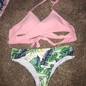 never worn!! newbikini